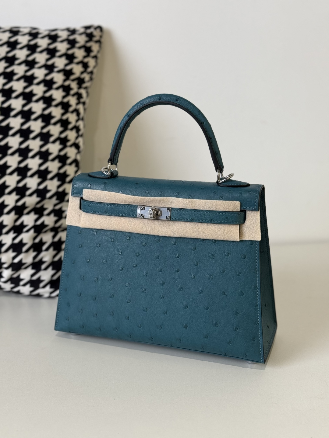 Ostrich Leather Peacock Blue 25cm Silver Hardware Top Handle Bag WOB108 photo 2