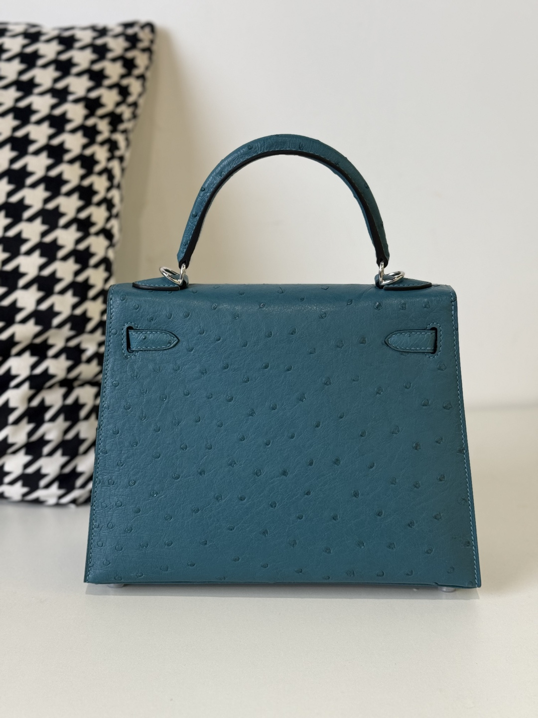 Ostrich Leather Peacock Blue 25cm Silver Hardware Top Handle Bag WOB108 photo 3
