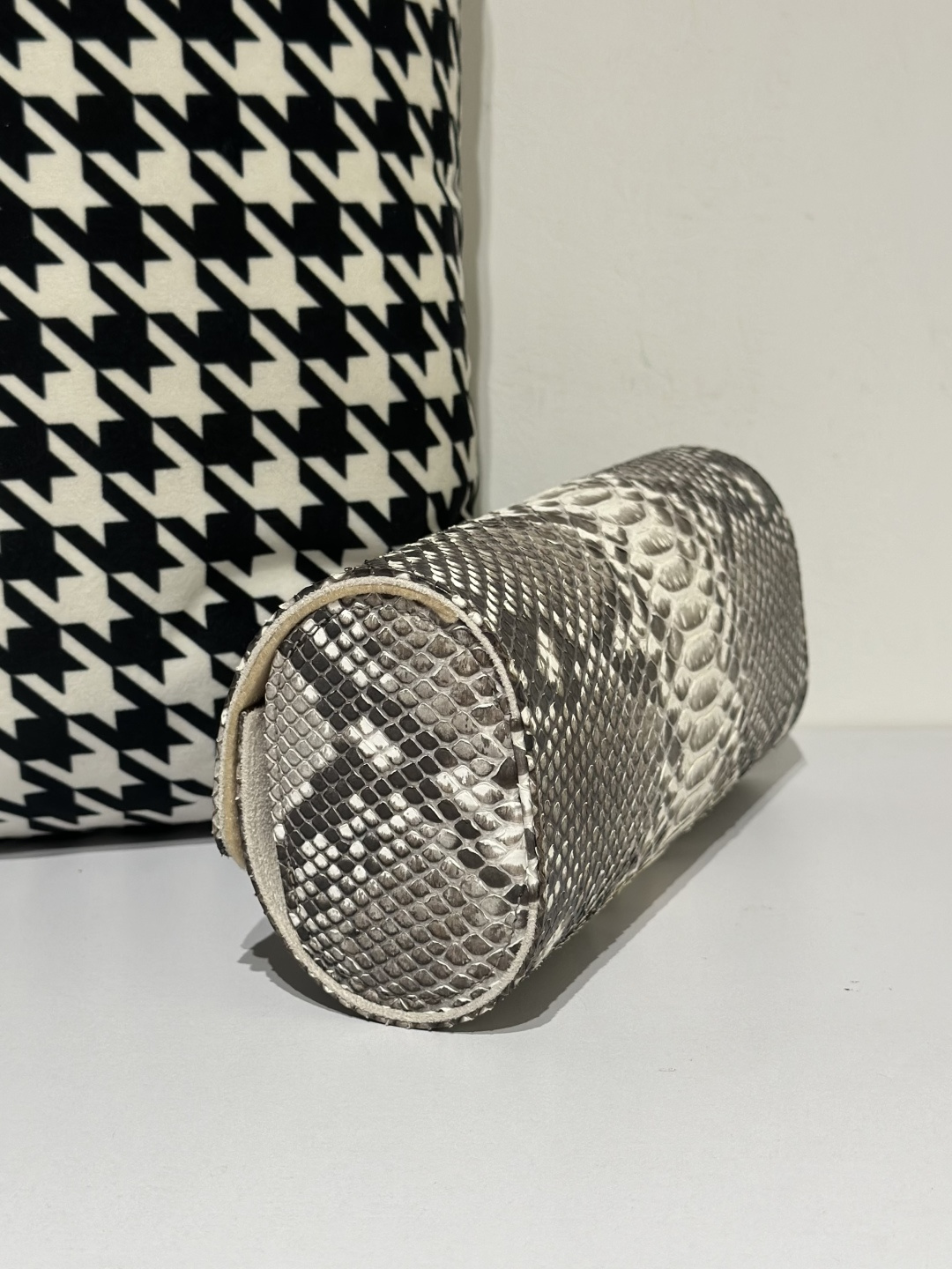 Python Leather 22cm Natural Pattern Silver Hardware Watch Box WPA001 photo 4