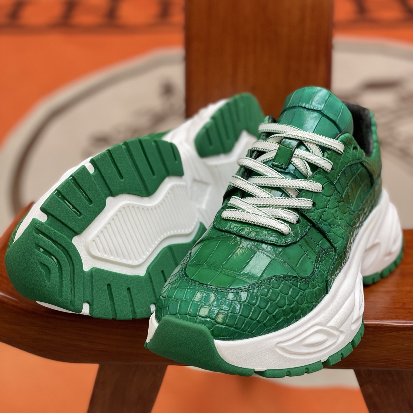 Crocodile Leather Belly Cut Lightweight Supercritical Sole Running Shoes FCS005 photo 2