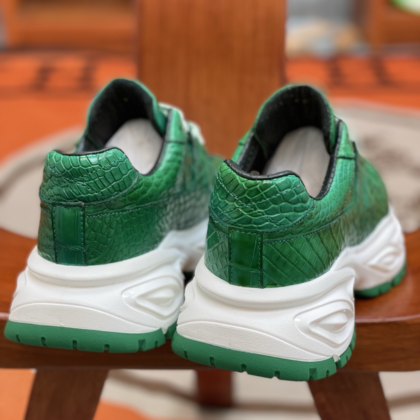 Crocodile Leather Belly Cut Lightweight Supercritical Sole Running Shoes FCS005 photo 6