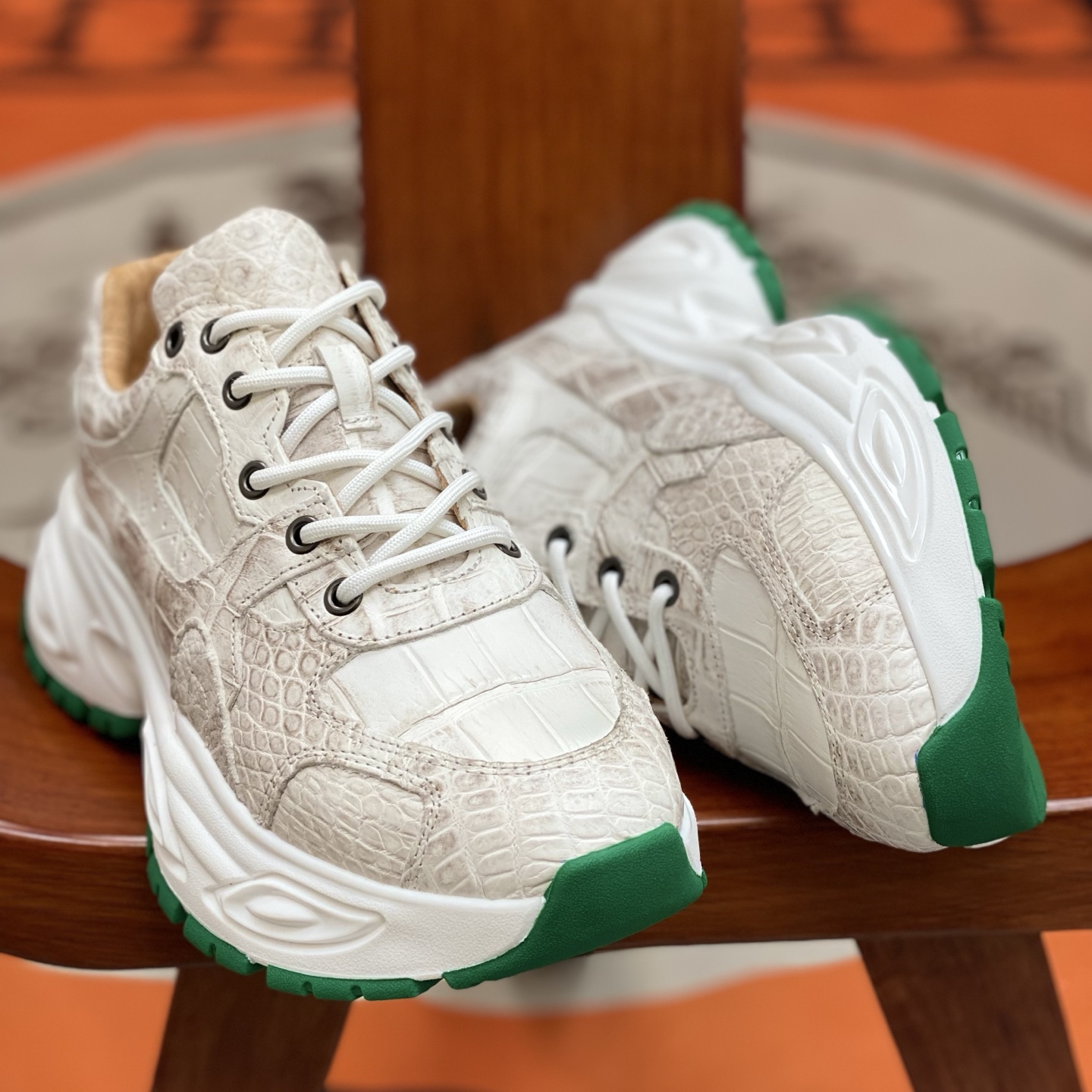Crocodile Leather Himalayan Belly Cut Water-Dyed Running Shoes FCS006 photo 4