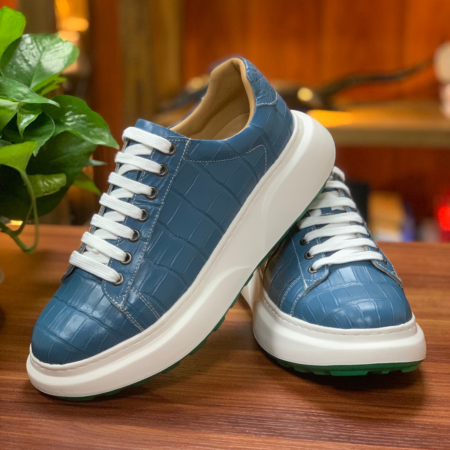 Crocodile Leather Belly Cut Lightweight EVA Sole Low-Top Sneakers FCS010 photo 5
