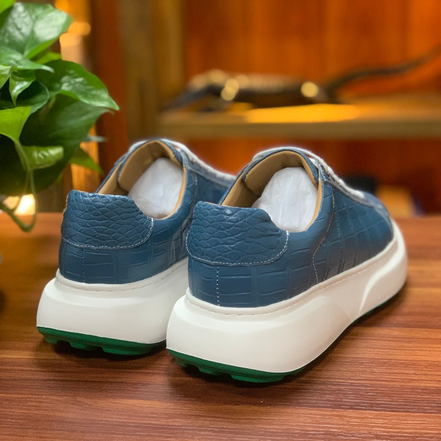 Crocodile Leather Belly Cut Lightweight EVA Sole Low-Top Sneakers FCS010 photo 6