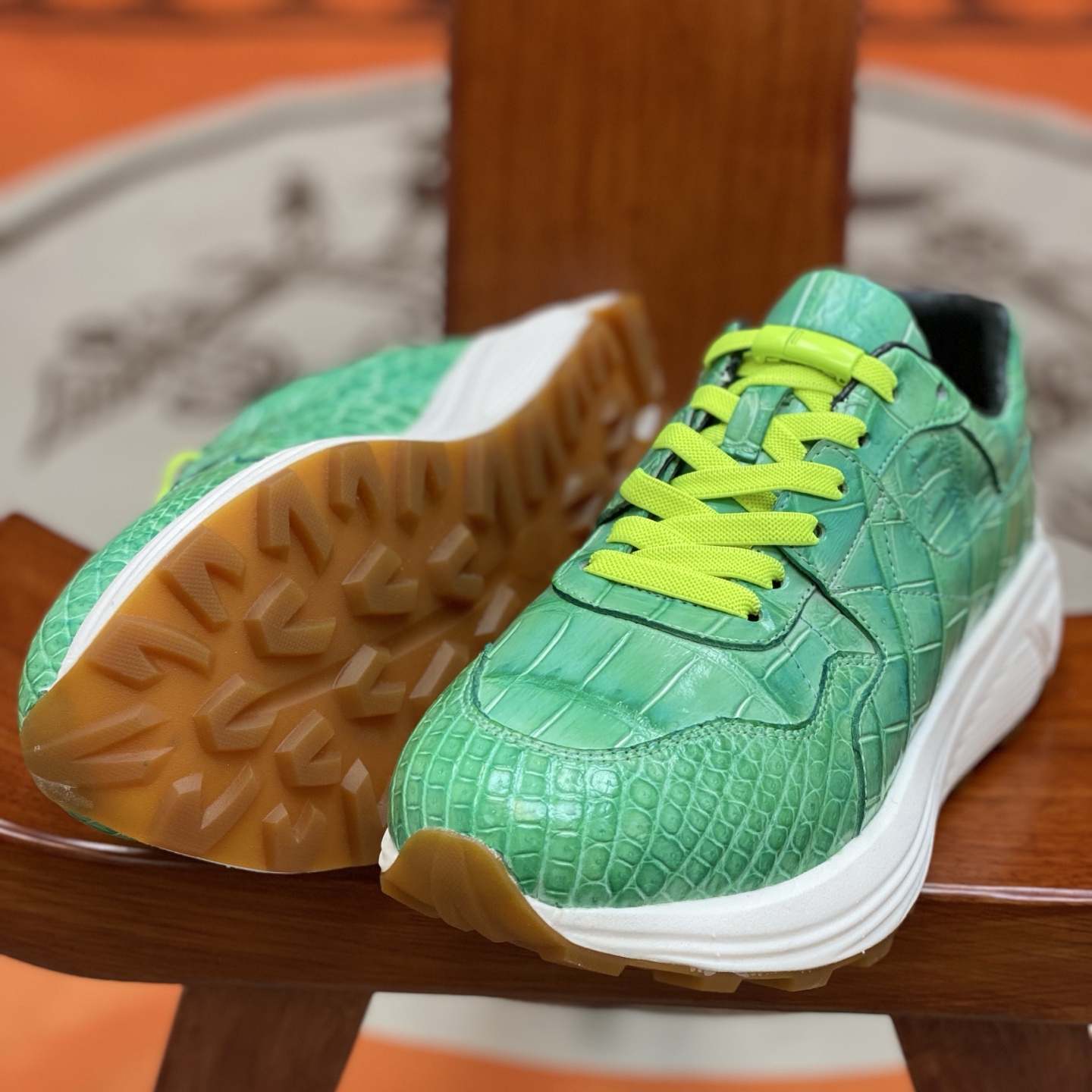Crocodile Leather Belly Cut Hand-Finished Water-Dyed Running Shoes FCS012 photo 2