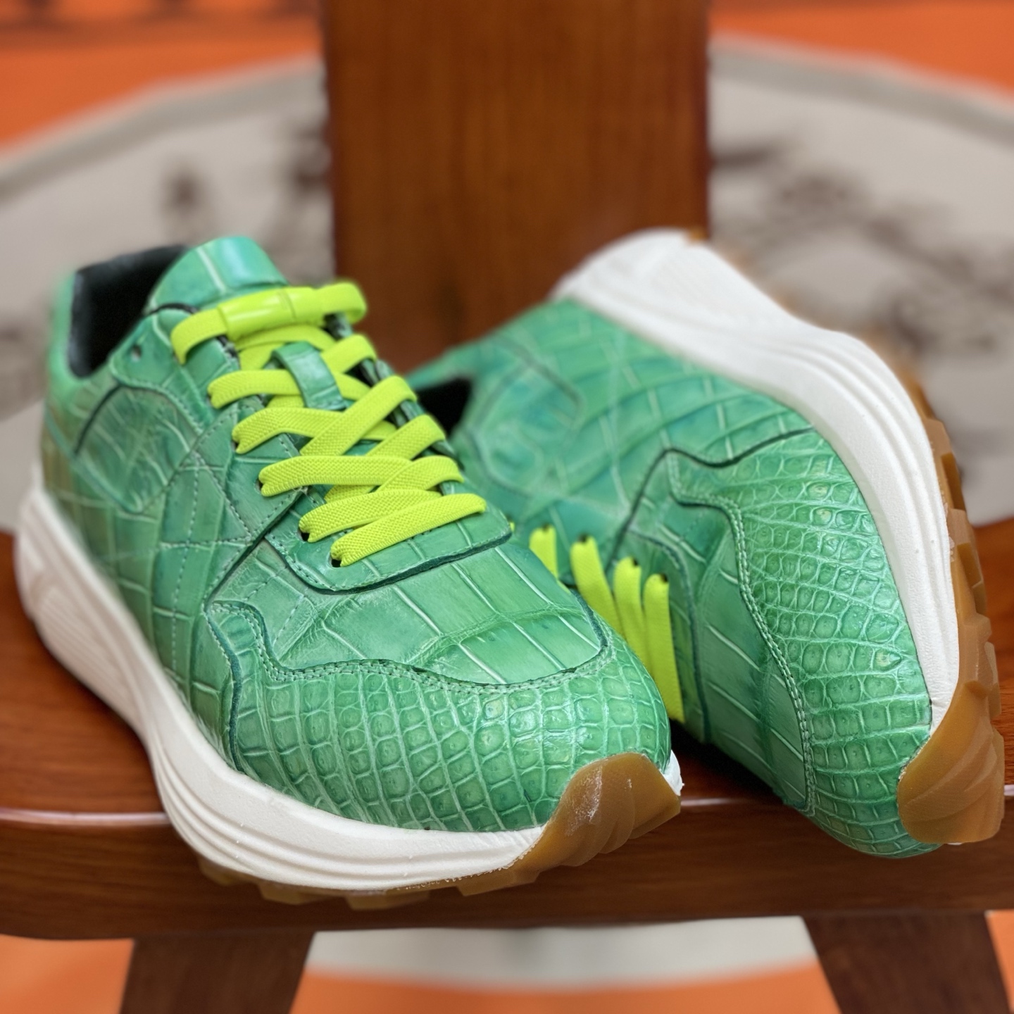 Crocodile Leather Belly Cut Hand-Finished Water-Dyed Running Shoes FCS012 photo 4