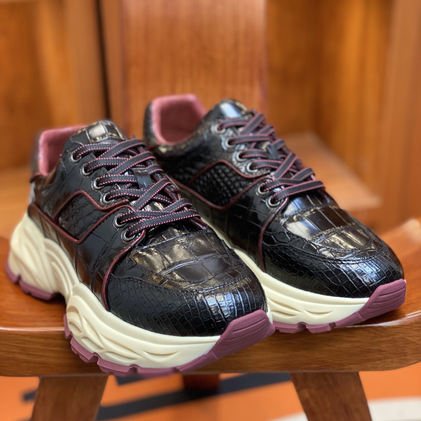 Crocodile Leather Belly Cut Water-Dyed EVA Sole Sport Casual Shoes FCS013