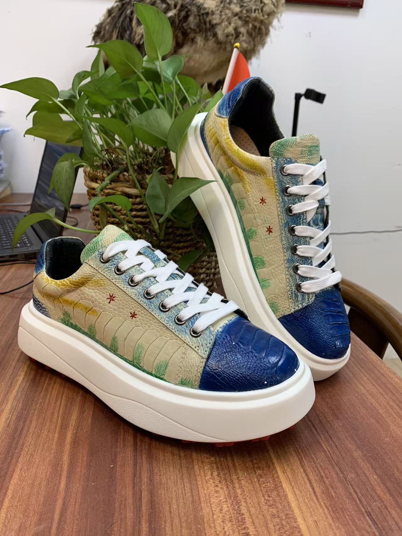 Ostrich Leg Leather Graffiti Handmade Shoes FOS005