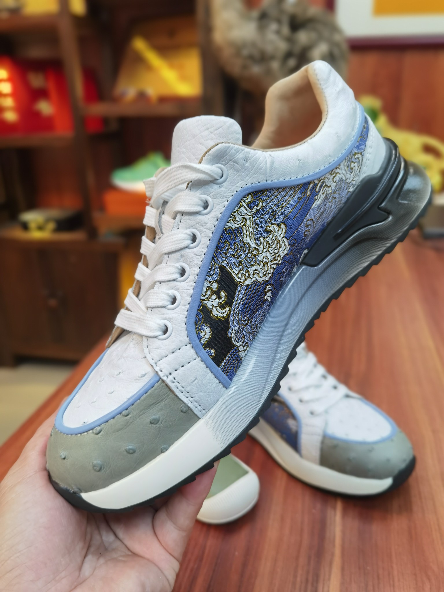 Ostrich Leather Men's Ukiyo-e Print Breathable Retro Running Shoes FOS031 image 8