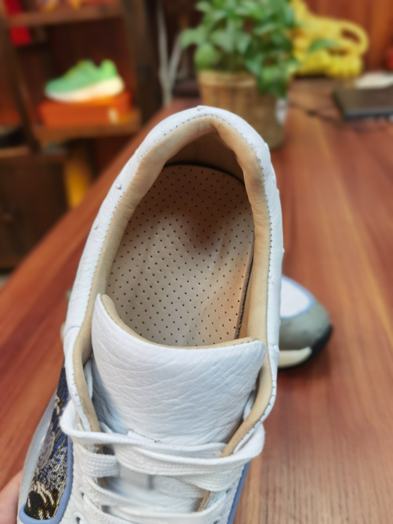 Ostrich Leather Men's Ukiyo-e Print Breathable Retro Running Shoes FOS031 image 9