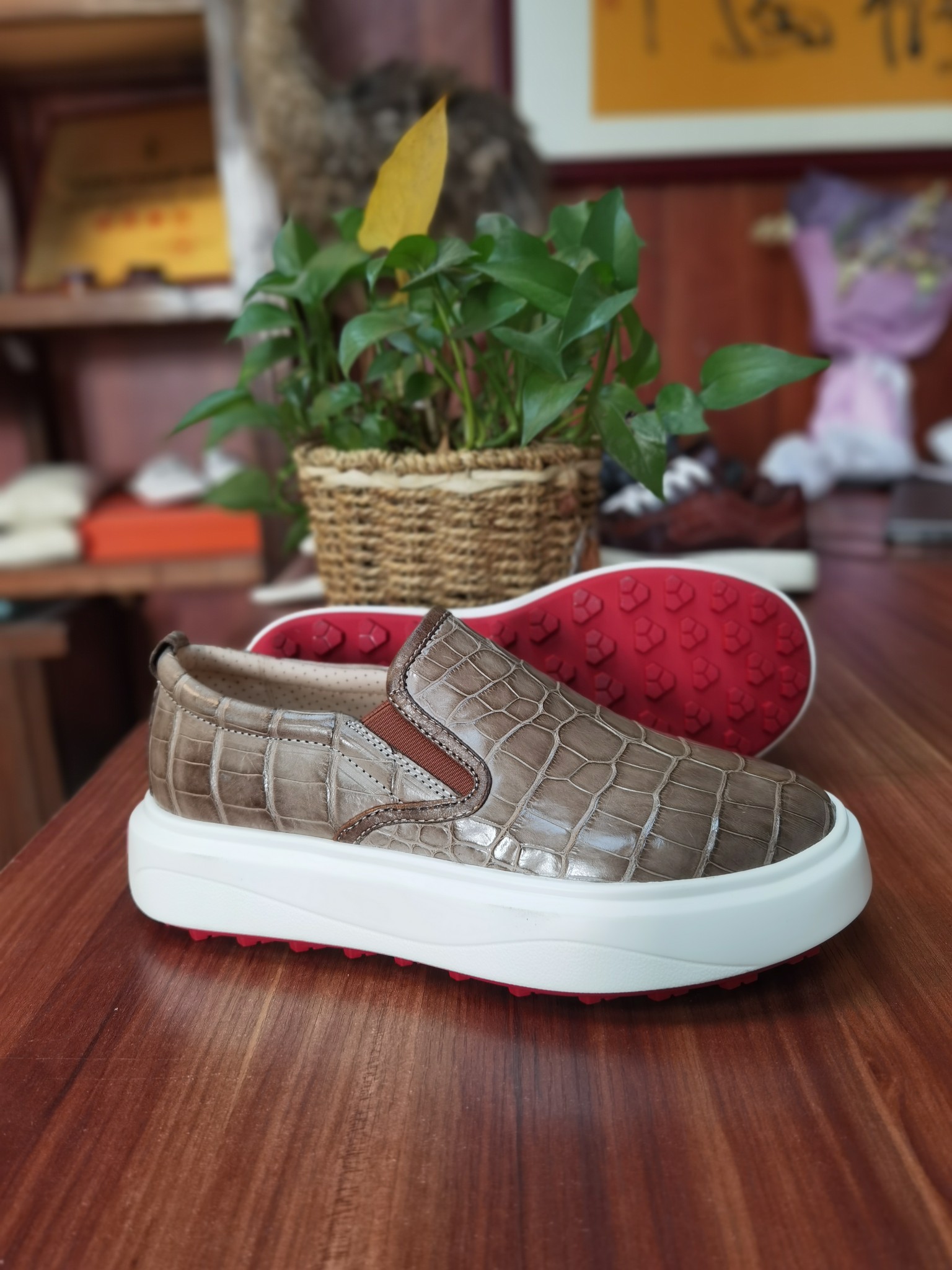 Crocodile Leather Taupe Slip-On Sneakers FXS004 image 4