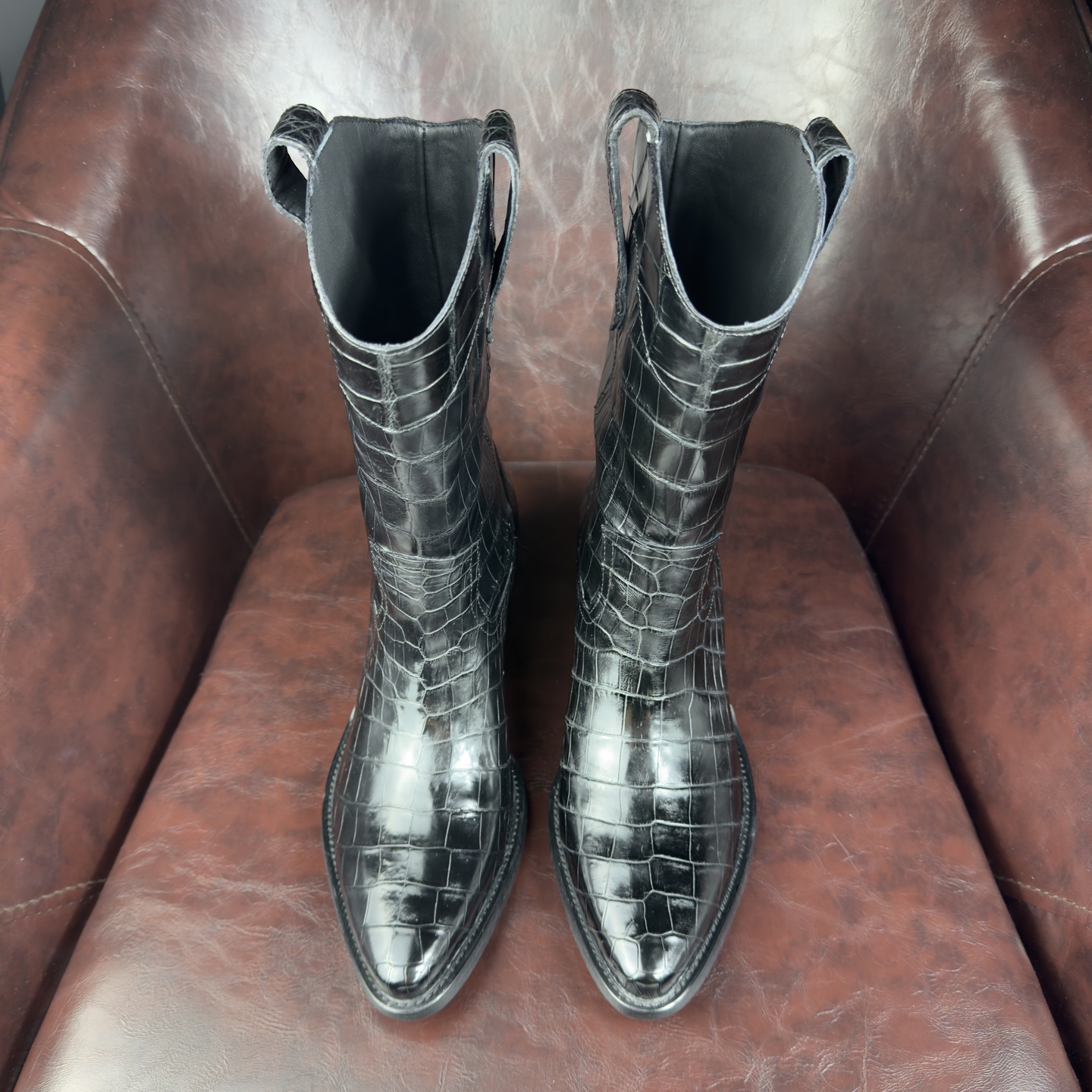 Crocodile Leather Women's Black Pointed-Toe Western Boots BCS006