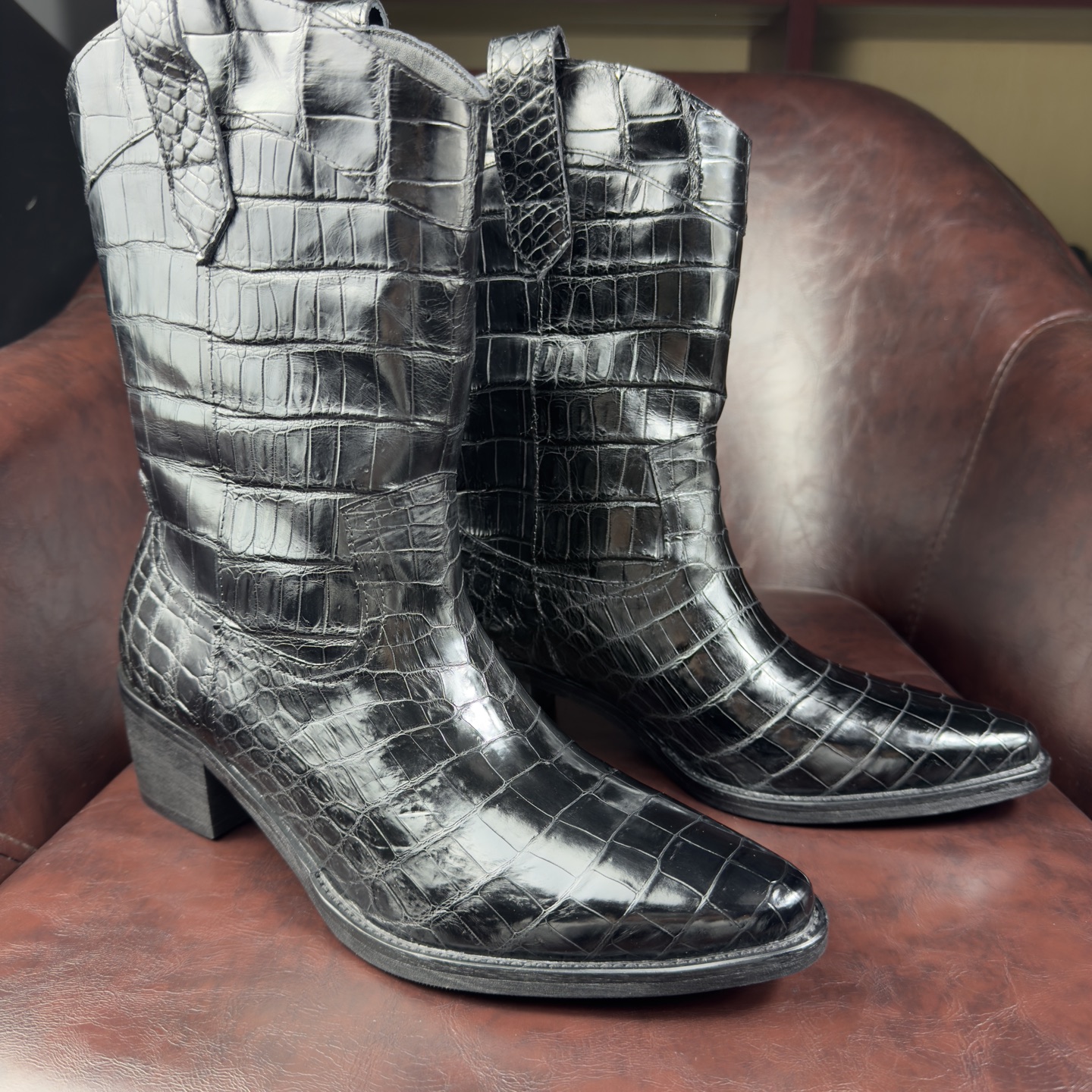 Crocodile Leather Women's Black Pointed-Toe Western Boots BCS006 image 6