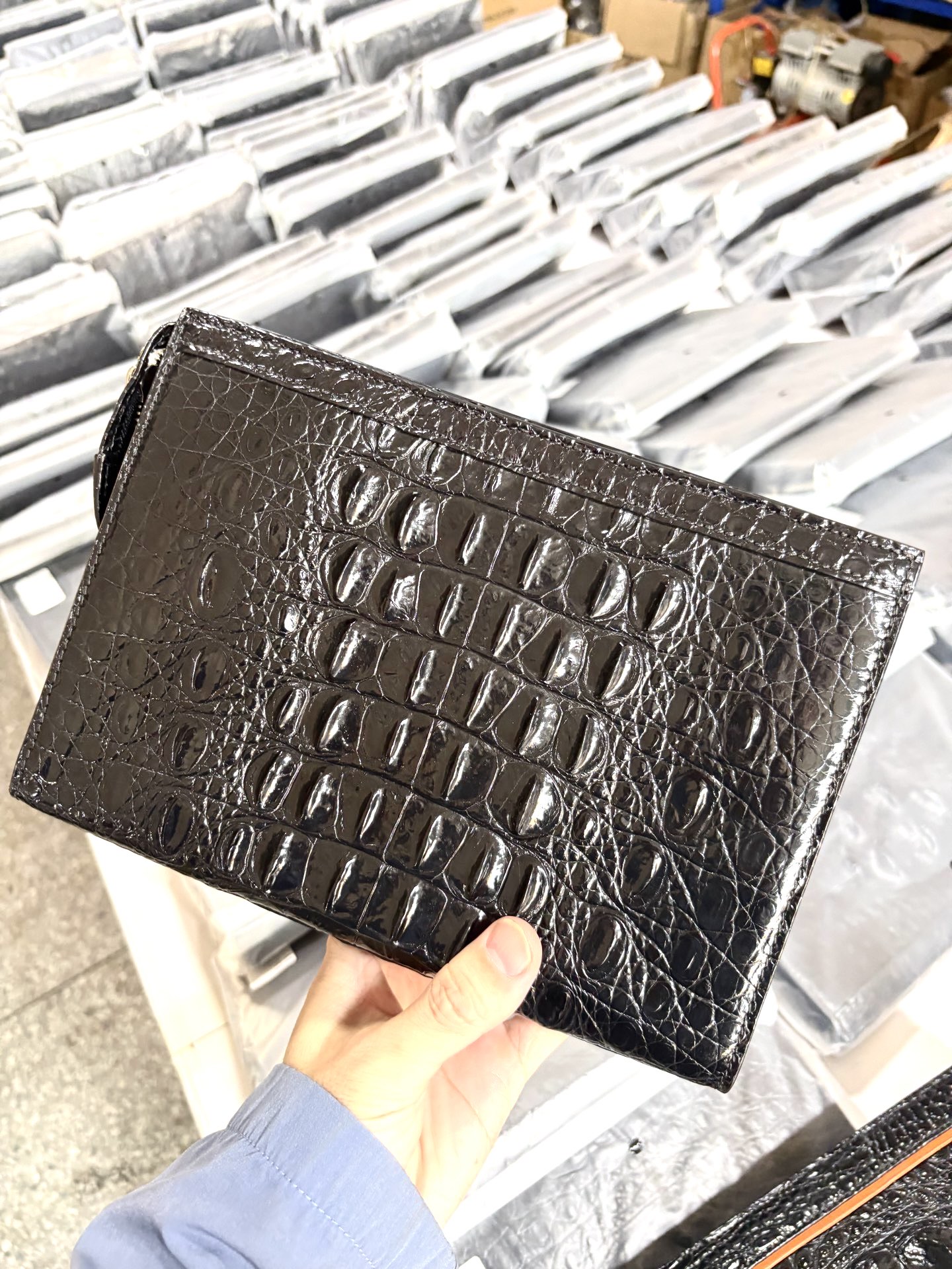 Crocodile Leather Full-Skin Head Cut Clutch Bag HCB004 image 2