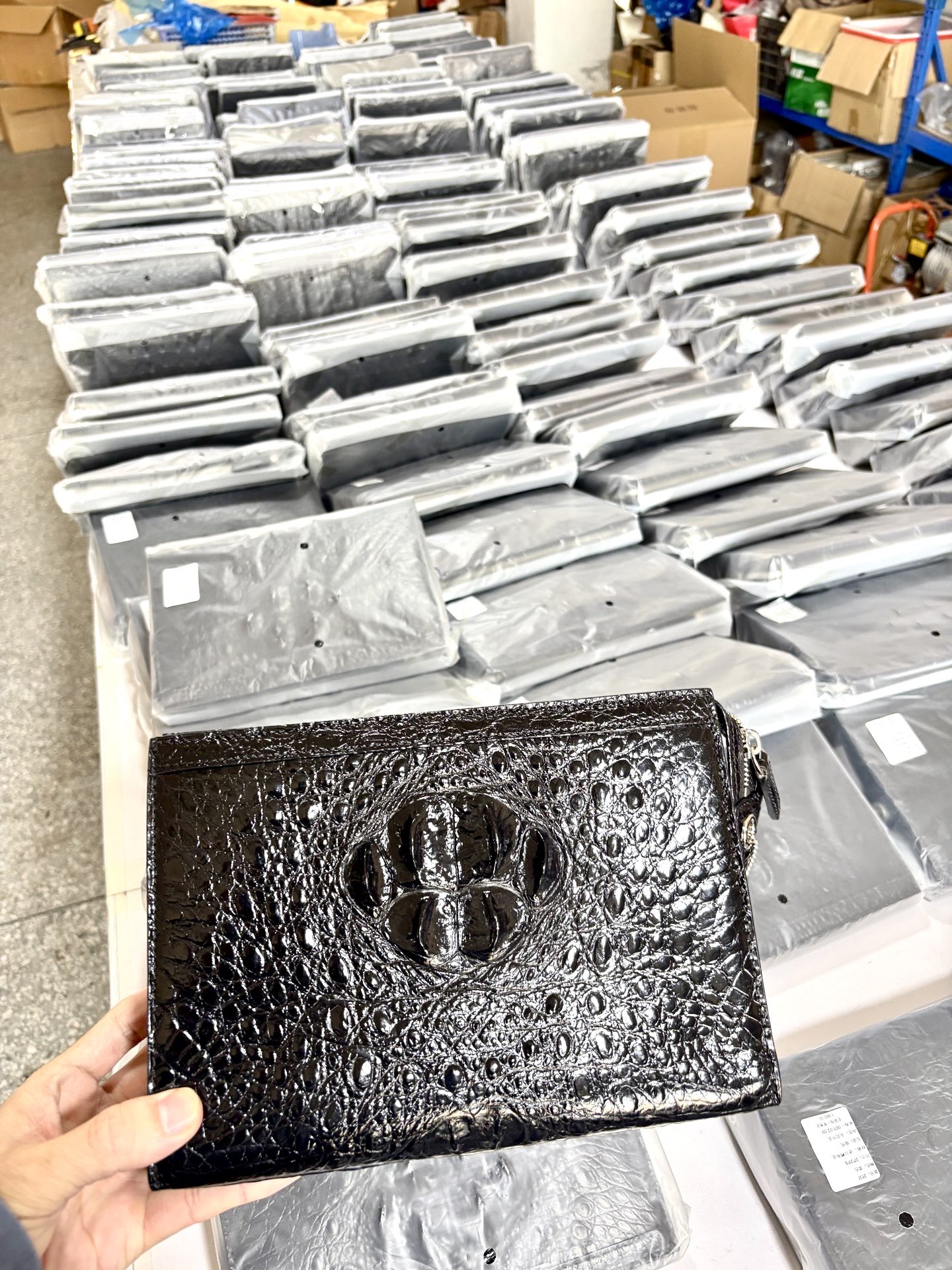 Crocodile Leather Full-Skin Head Cut Clutch Bag HCB004 image 3