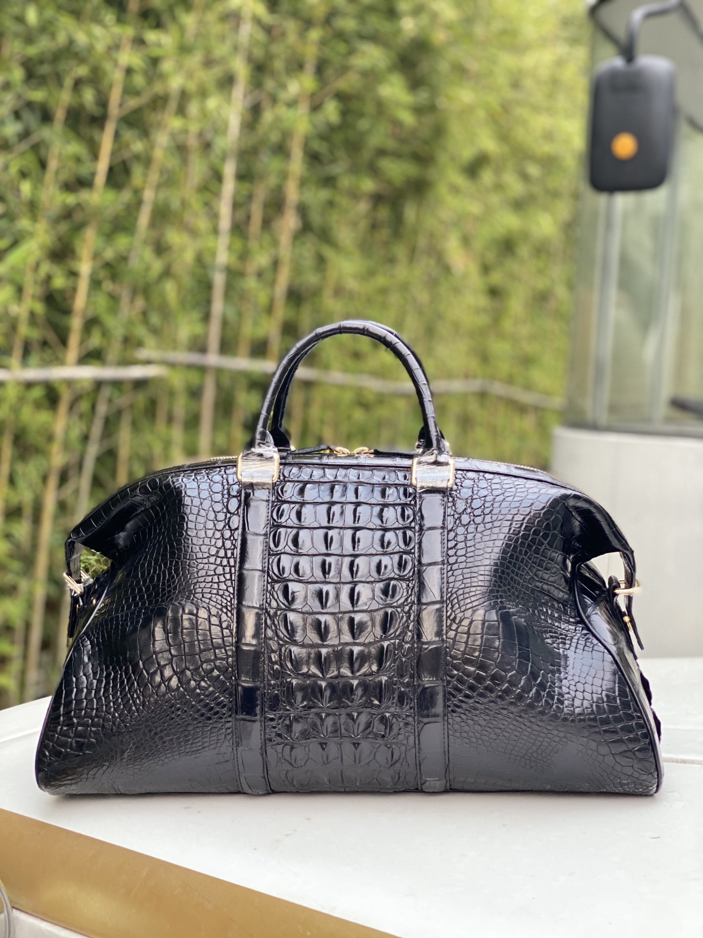 Crocodile Leather Head Cut Travel Bag HCB007 photo 2