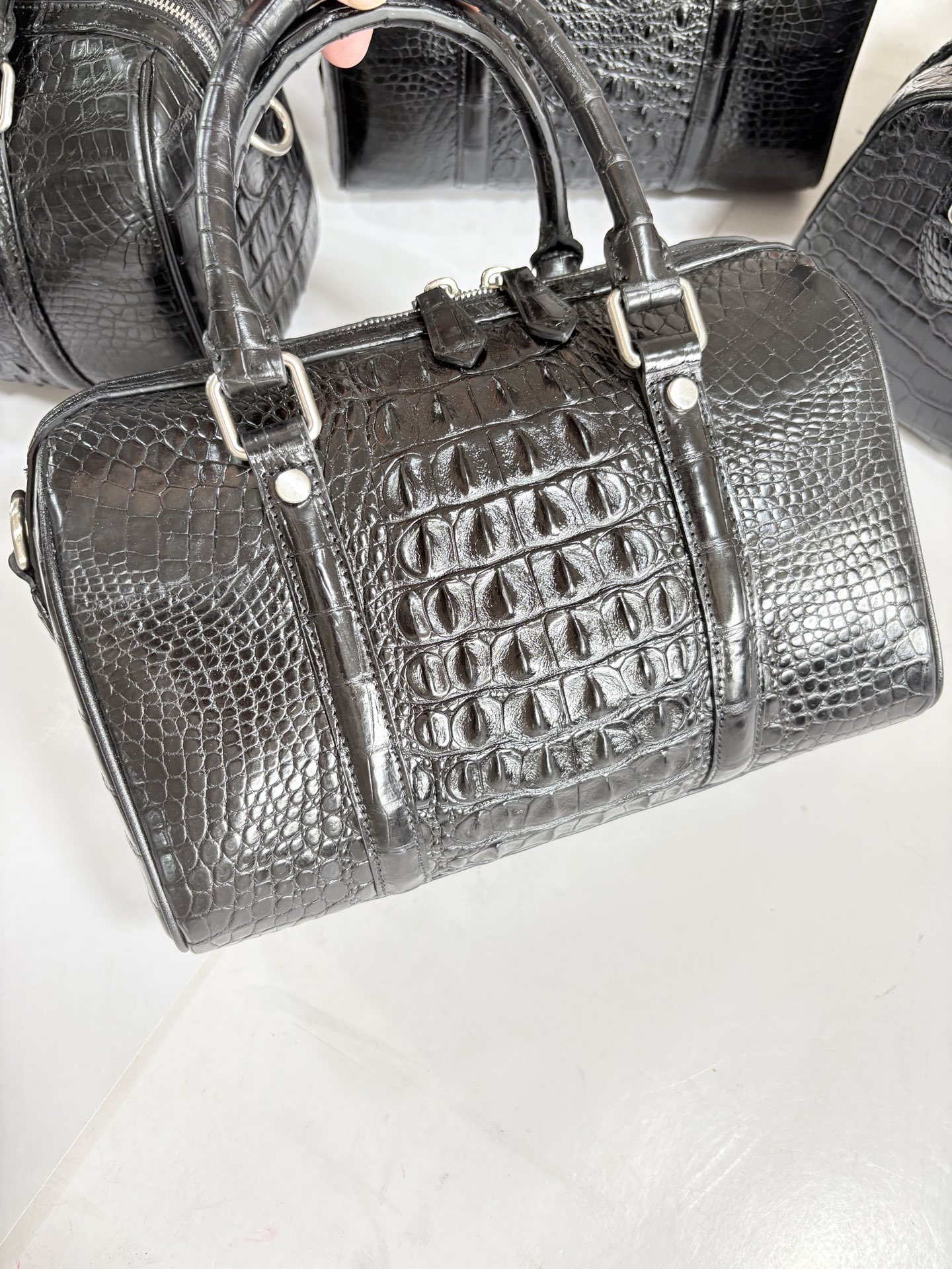 Crocodile Leather Women's Black 27 x 18 x 15cm Belly and Hornback Boston Bag HCB011 photo 6