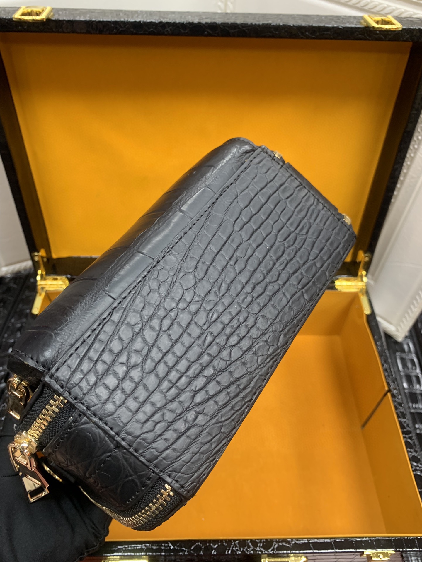 Crocodile Leather Men's Black Belly Cut and Hornback Sling Backpack HCB014 photo 5