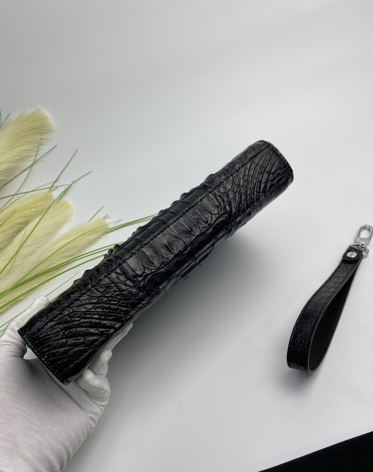 Crocodile Leather Men's Hornback Clutch Bag HCB019 image 6