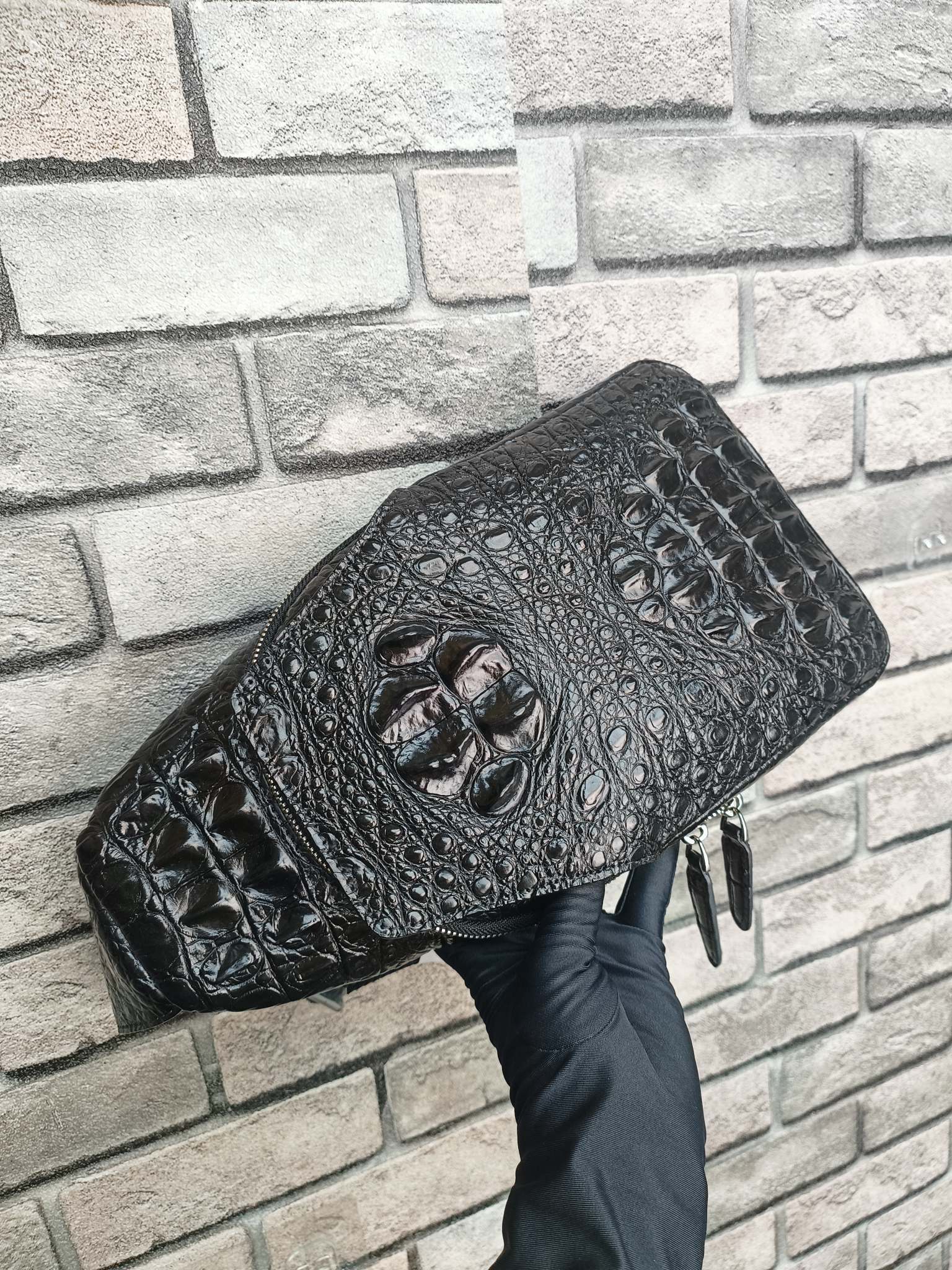 Crocodile Leather Men's Water-Dyed Chest Bag HCB025 photo 6