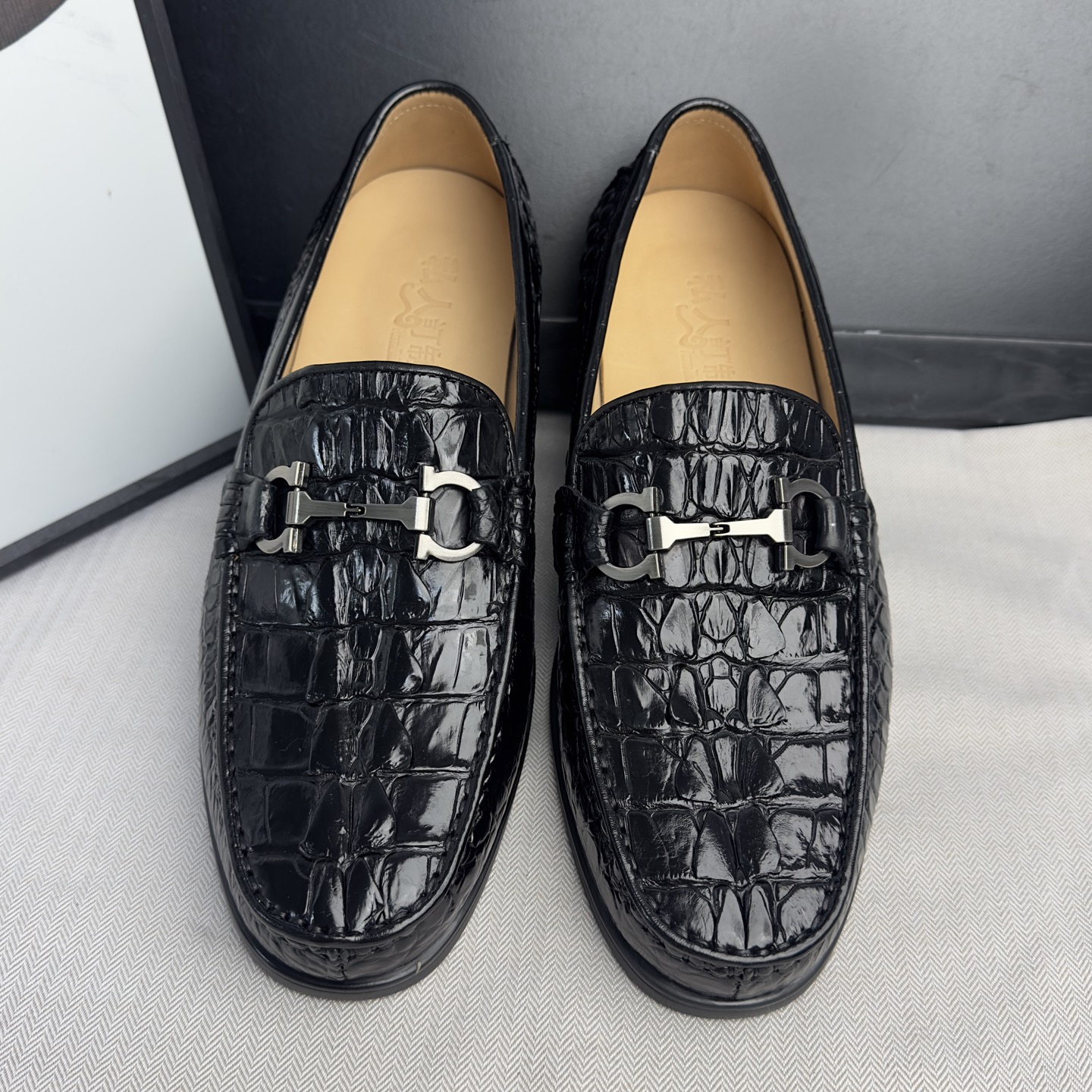 Crocodile Leather Soft Sole Rubber Sole Casual Shoes HCS014 photo 7
