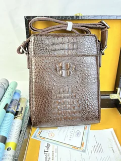 Crocodile Leather Men's Black 26 x 19 x 6.5cm Belly Cut Crossbody Bag HXB001 image 2