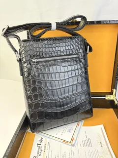 Crocodile Leather Men's Black 26 x 19 x 6.5cm Belly Cut Crossbody Bag HXB001 image 11