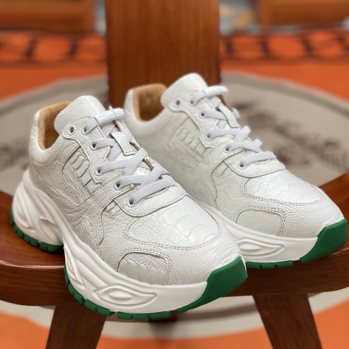 Ostrich Leg Leather White Water-Dyed Lightweight Running Shoes FOS011