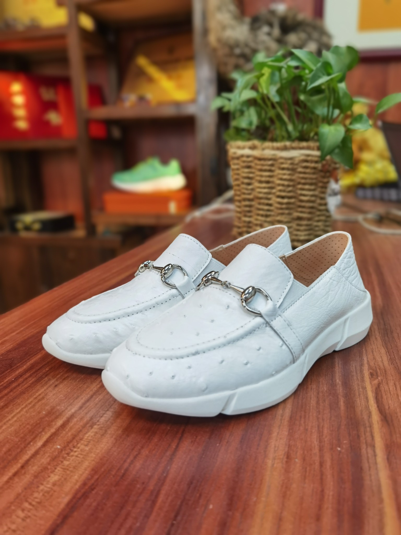 Ostrich Leather Women's Convertible Heel Breathable Slip-On Sneakers FOS048