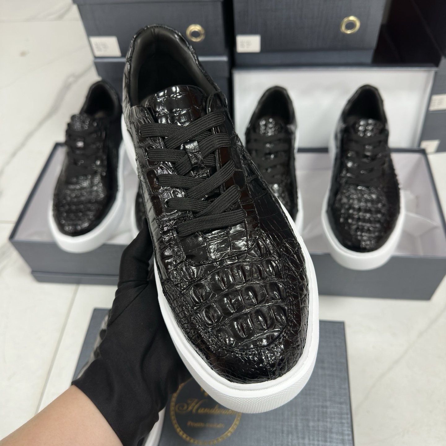Crocodile Leather Black Full-Skin XL Sole Low-Top Sneakers HCS002 image 6