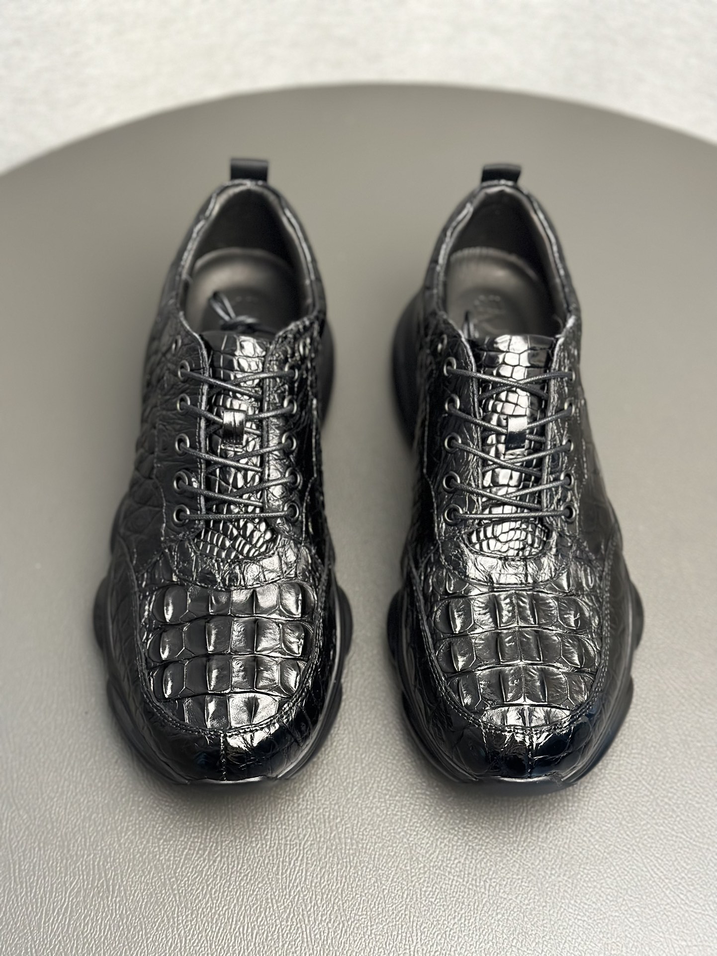 Crocodile Leather Black Hornback Air-Cushion Lace-Up Walking Shoes HCS006