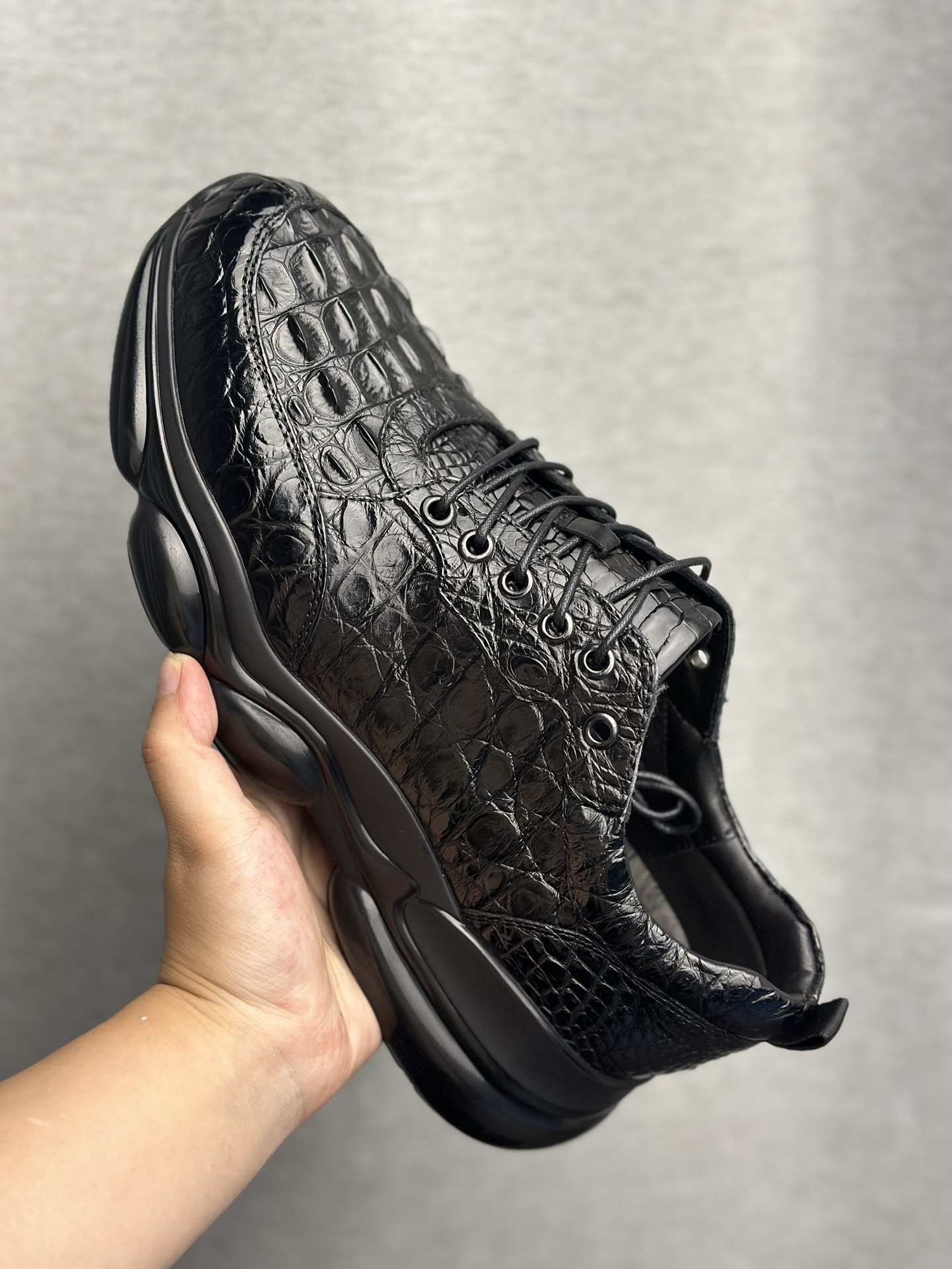 Crocodile Leather Black Hornback Air-Cushion Lace-Up Walking Shoes HCS006 photo 4