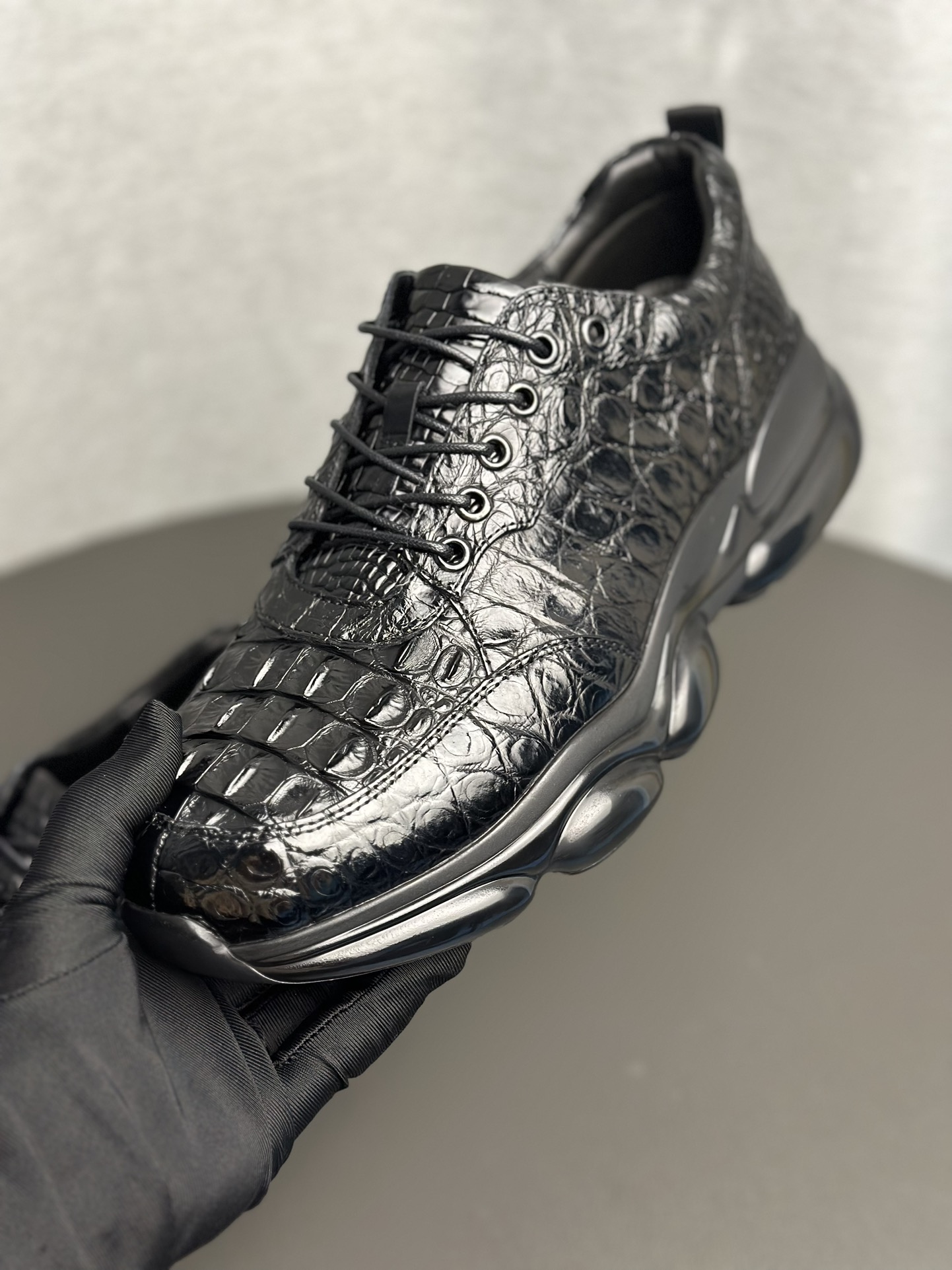 Crocodile Leather Black Hornback Air-Cushion Lace-Up Walking Shoes HCS006 photo 5