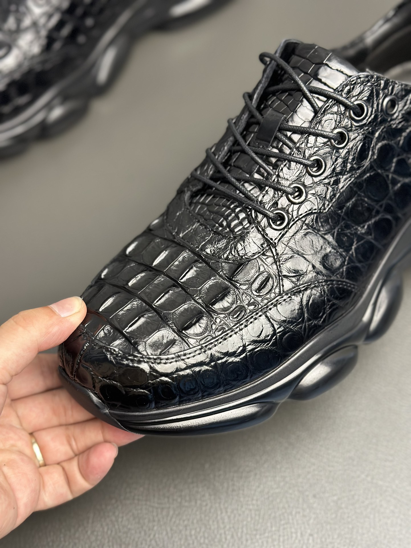Crocodile Leather Black Hornback Air-Cushion Lace-Up Walking Shoes HCS006 photo 9