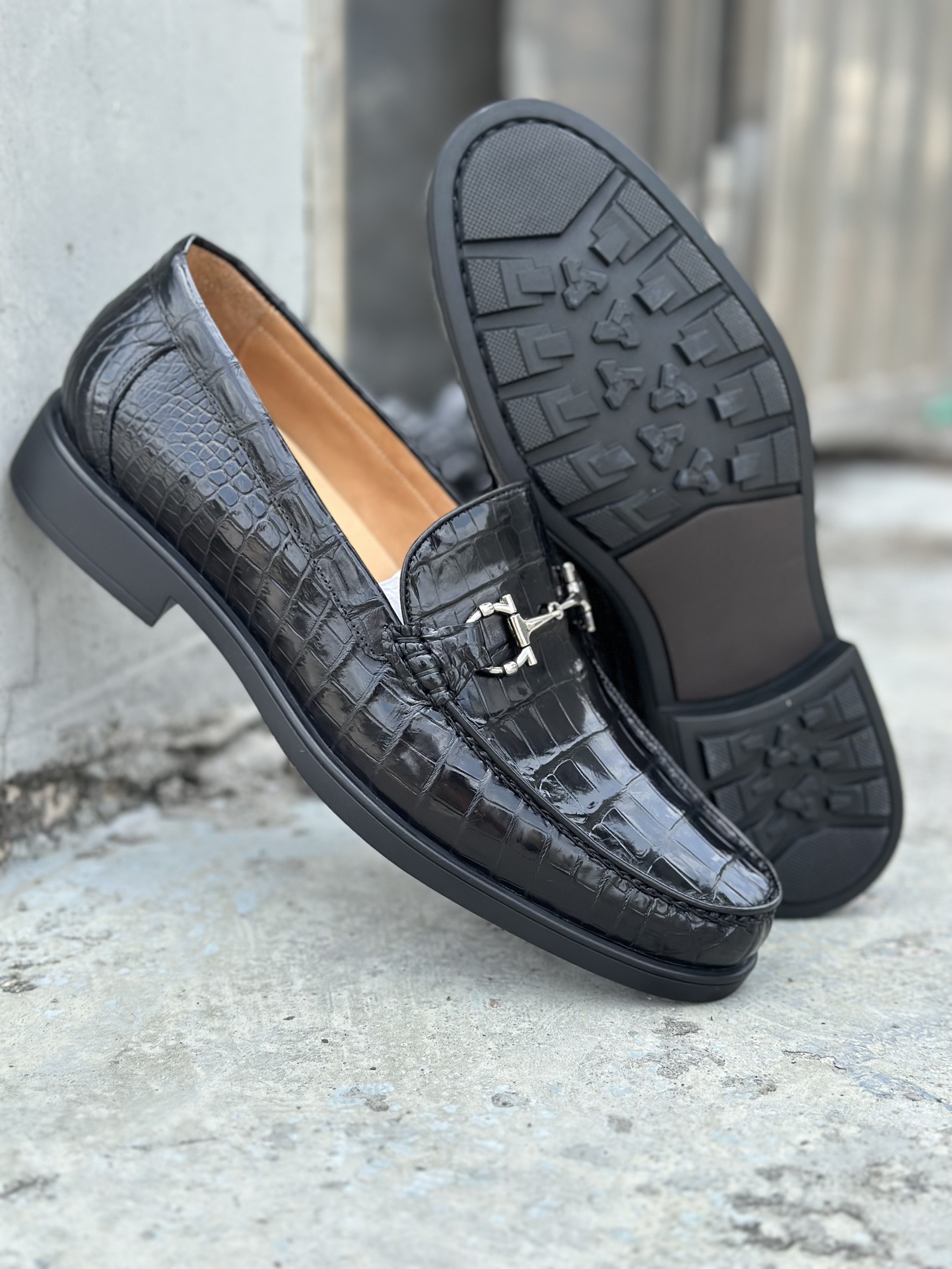 Crocodile Leather Black Belly Cut Glossy Bit Loafers HCS012