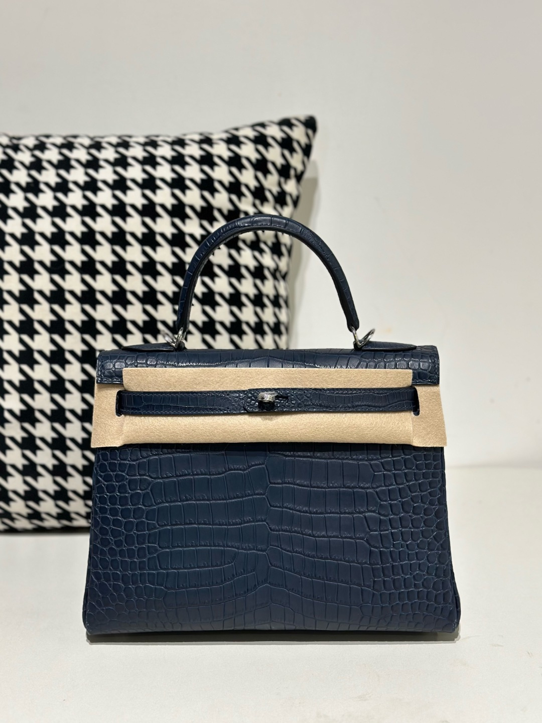 Crocodile Leather Inside Stitch 28cm Matte Top Handle Bag Collection WCB002