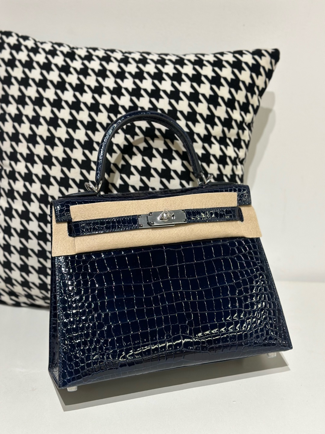 Crocodile Leather 28cm Glossy Top Handle Bag Collection WCB008