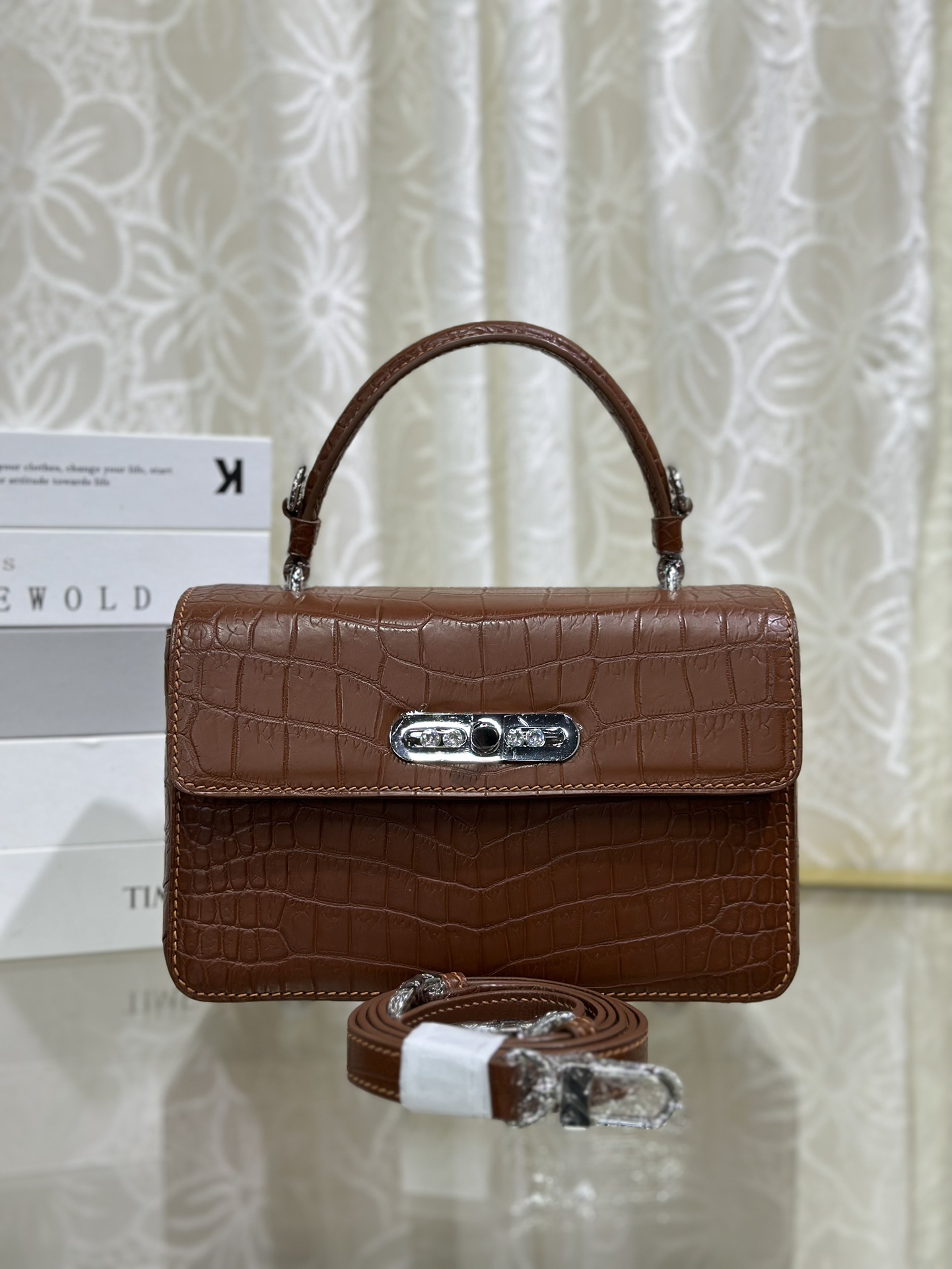 Crocodile Leather Women's Belly Cut Golden Brown Matte Metal Hardware Shoulder Bag WCB071