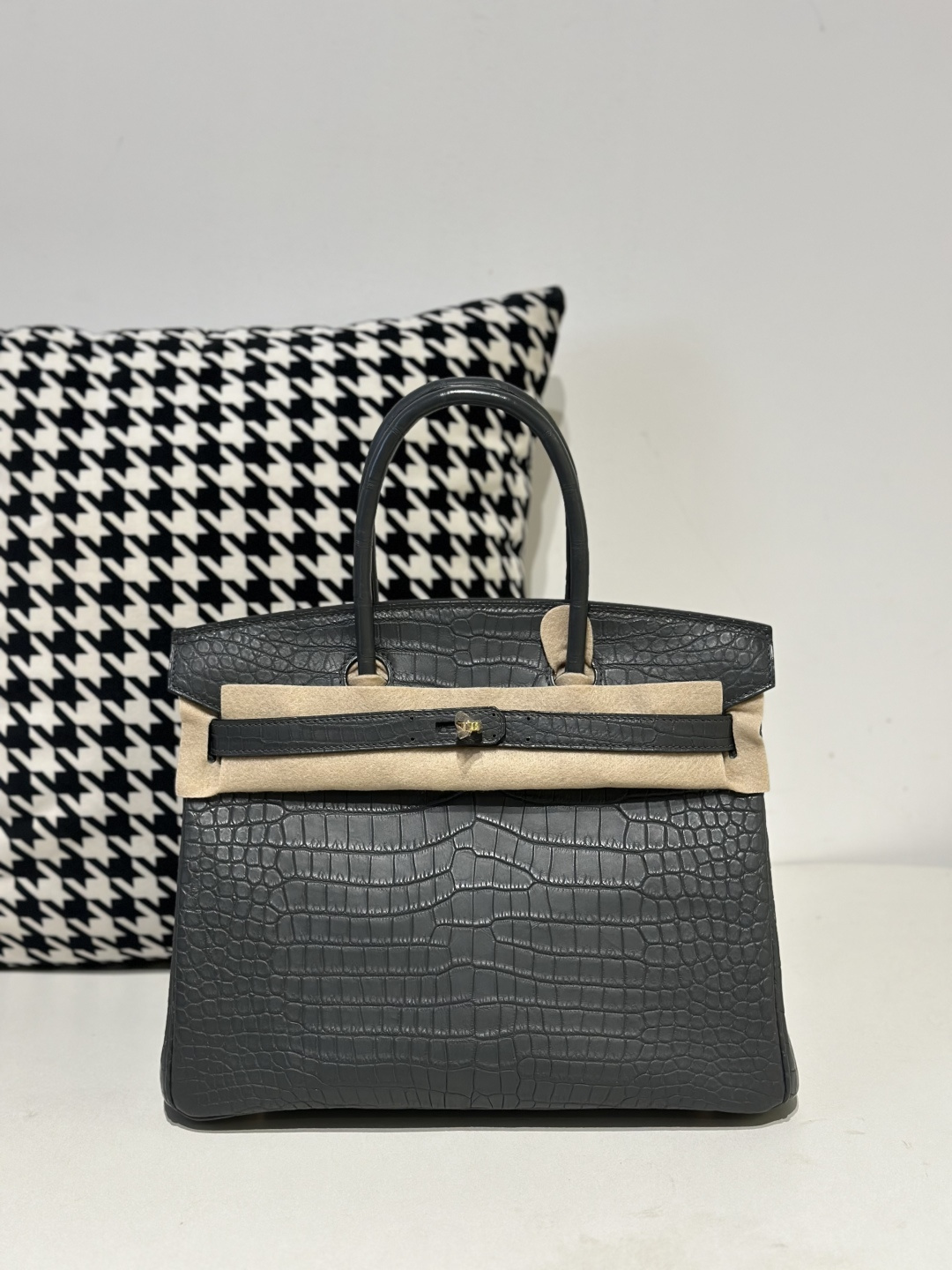 Crocodile Leather Graphite Gray 30cm Matte Gold Hardware Top Handle Tote Bag WCB123
