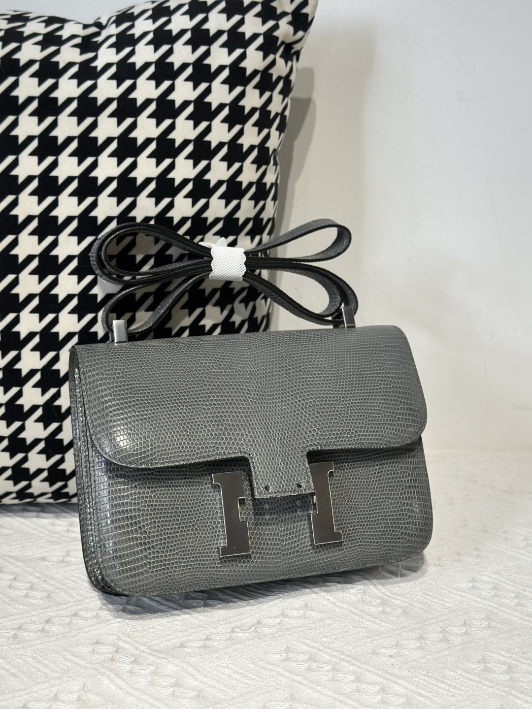 Lizard Leather Rope Gray 23cm Silver Hardware Flap Shoulder Bag WLB011