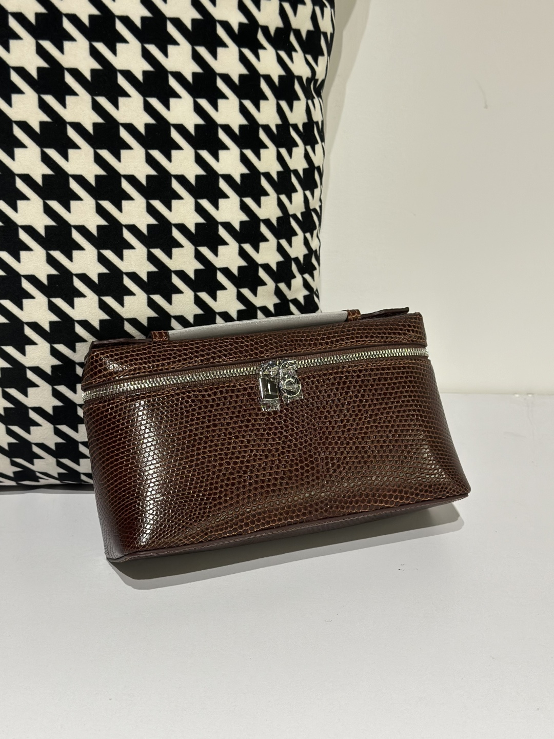 Lizard Leather Dark Brown 19cm Silver Hardware Top Handle Bag WLB060