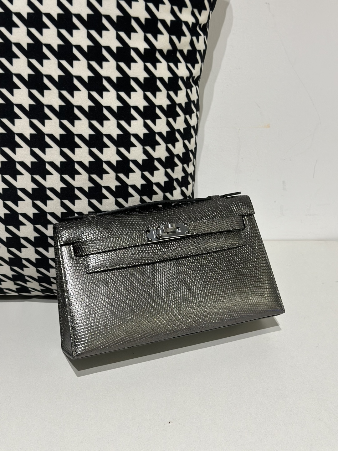 Lizard Leather Gray Silver Hardware Series I Flap Shoulder Bag WLB063