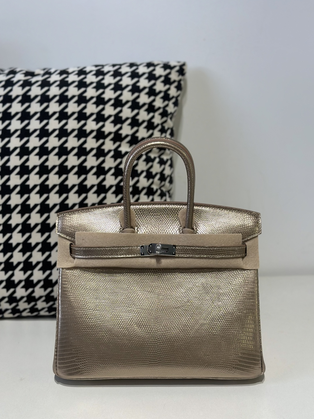 Lizard Leather Champagne 25cm Silver Hardware Top Handle Tote Bag WLB090
