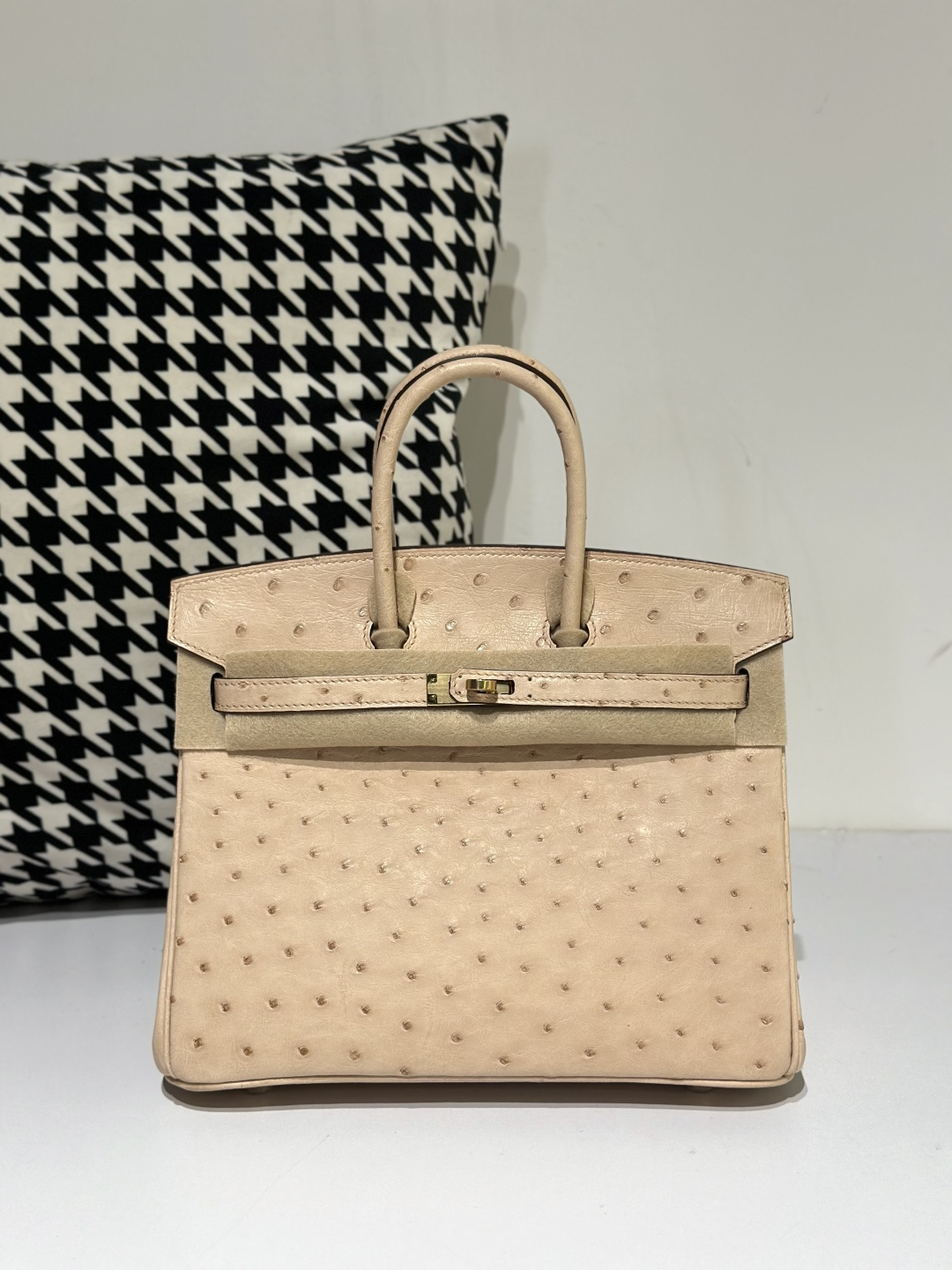 Ostrich Leather Rose Pink 25cm Gold Hardware Top Handle Tote Bag WOB073